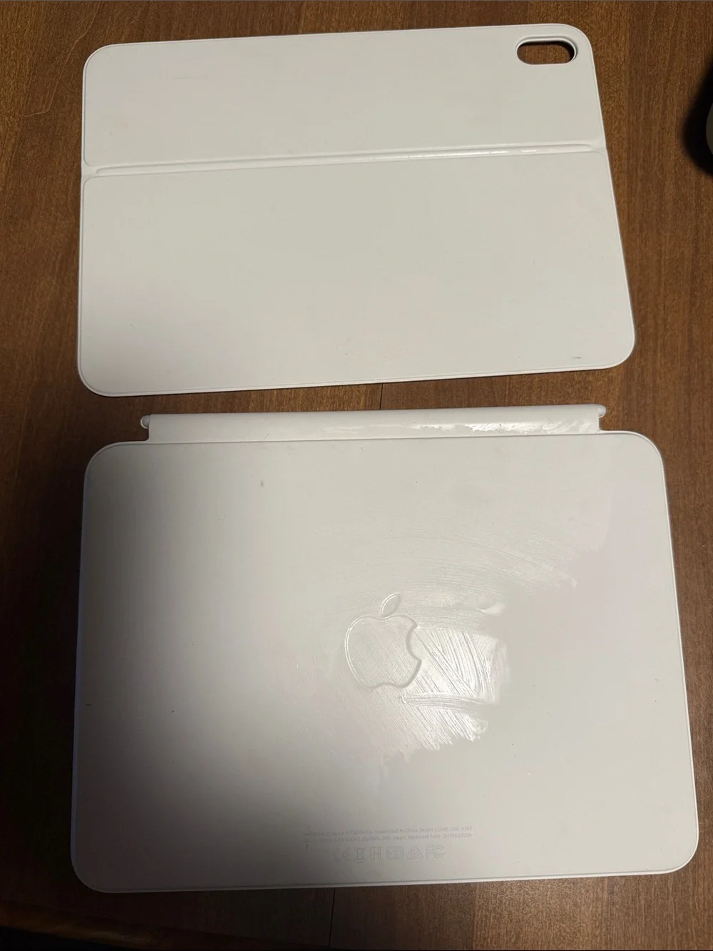 Apple keyboard for iPad A16